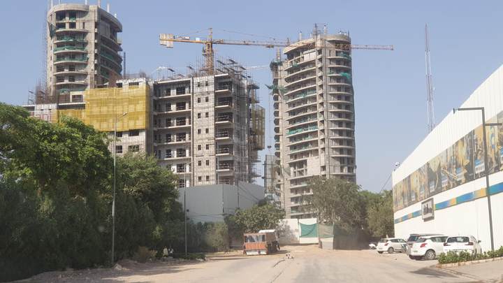 Construction progress — Adani Lushlands