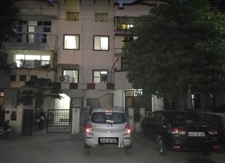 Facilities — Ansals Sushant Floors