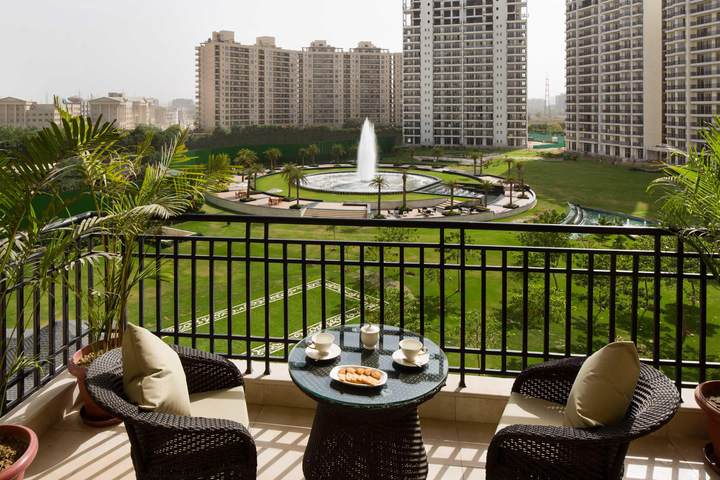 Show flat — Belaperla Central Park Resorts