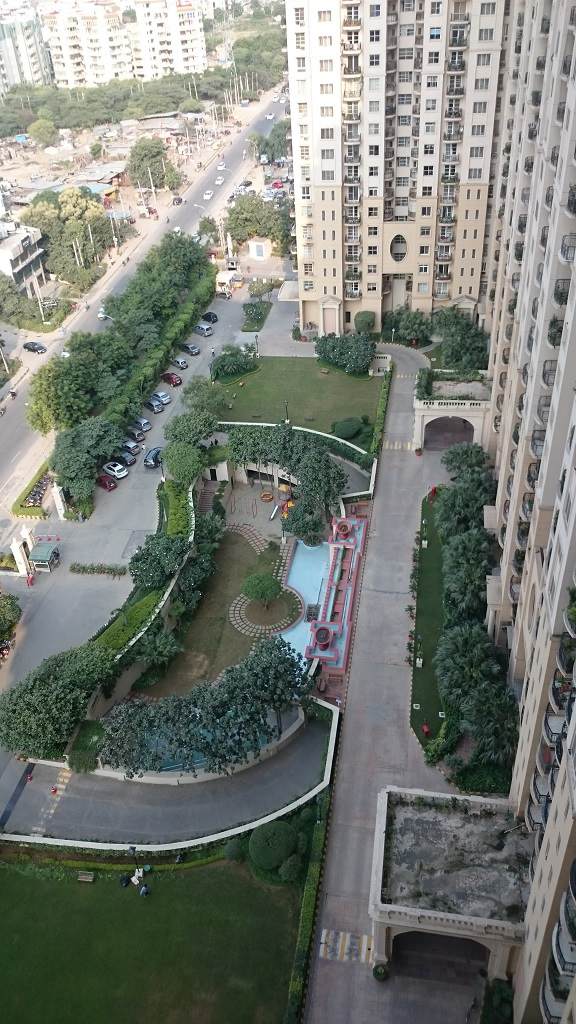 Facilities — DLF Hamilton Court