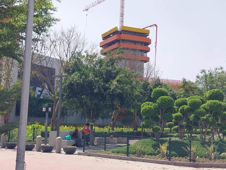 Facilities — DLF Privana South