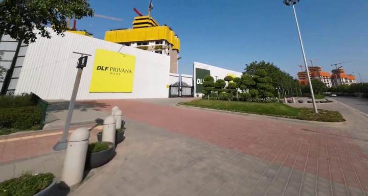 Construction progress — DLF Privana West