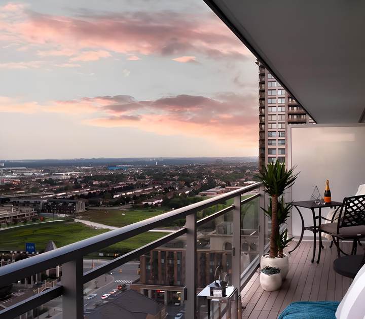 Show flat — DLF The Arbour