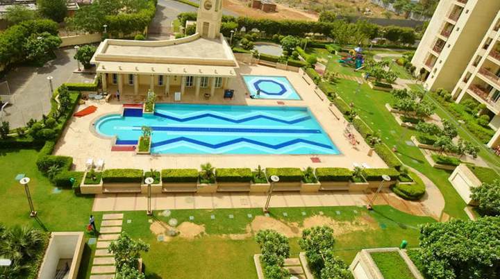 Facilities — DLF The Summit