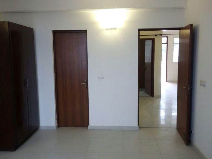 Show flat — DLF Wellington Estate