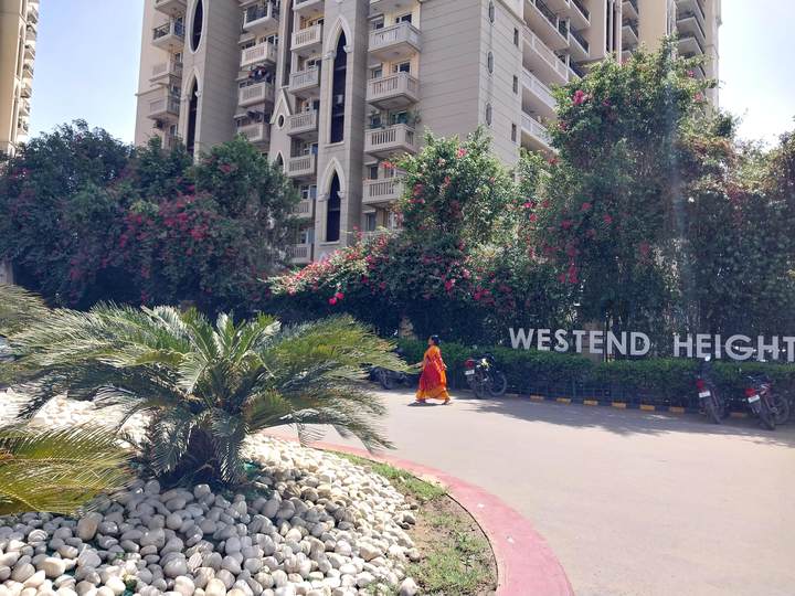 Facilities — DLF Westend Heights