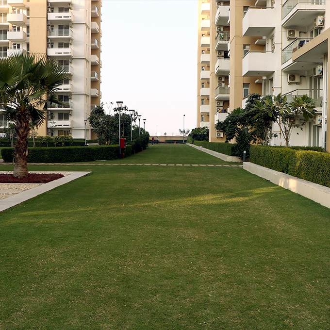 Facilities — Emaar Palm Premier