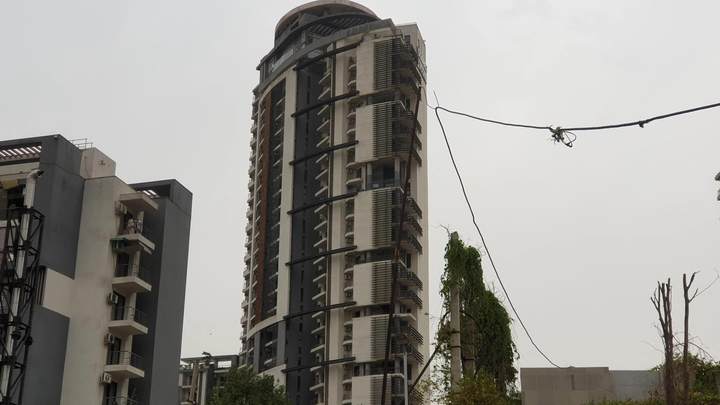 Construction progress — Godrej Icon
