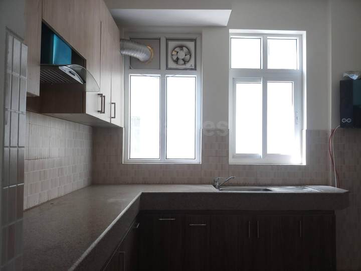Show flat — Indiabulls Centrum Park