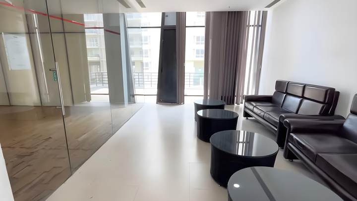 Show flat — Indiabulls Enigma
