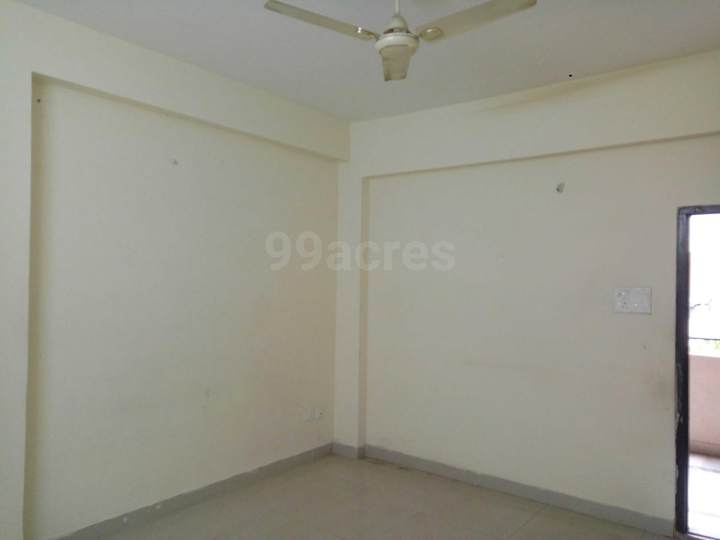 Show flat — Jan Pratinidhi Apartments