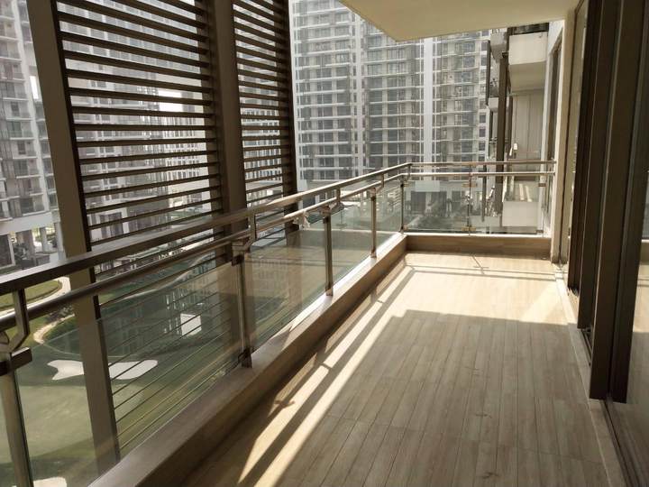 Show flat — M3M Golfestate