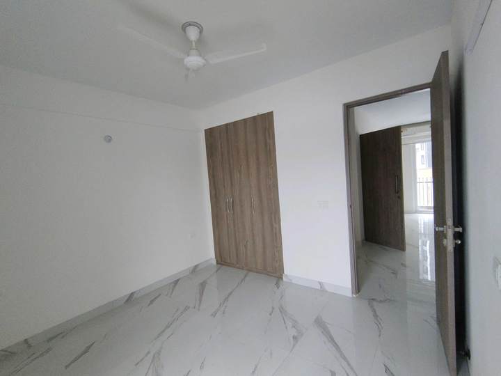 Show flat — M3M Soulitude