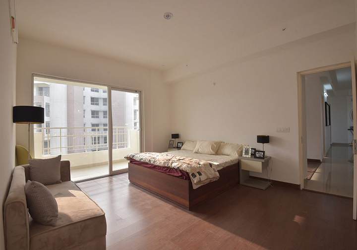 Show flat — Mapsko Royale Ville