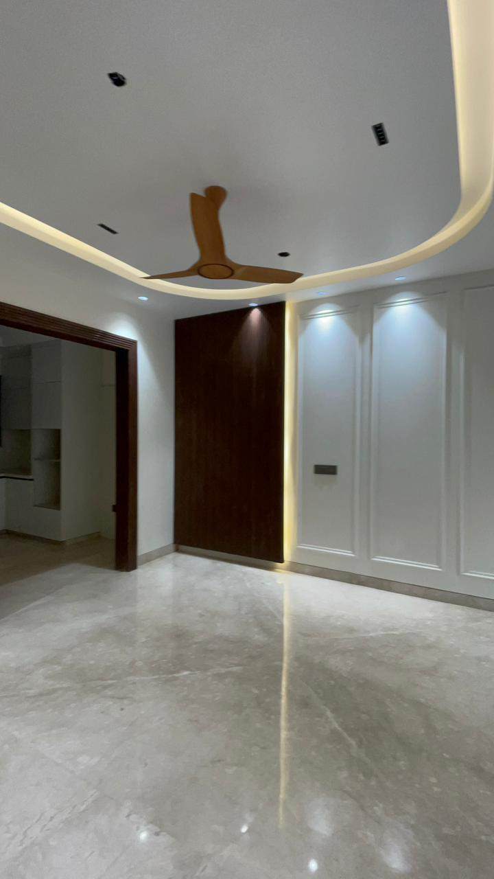 Show flat — Optimal Luxury Malibu Town Floors