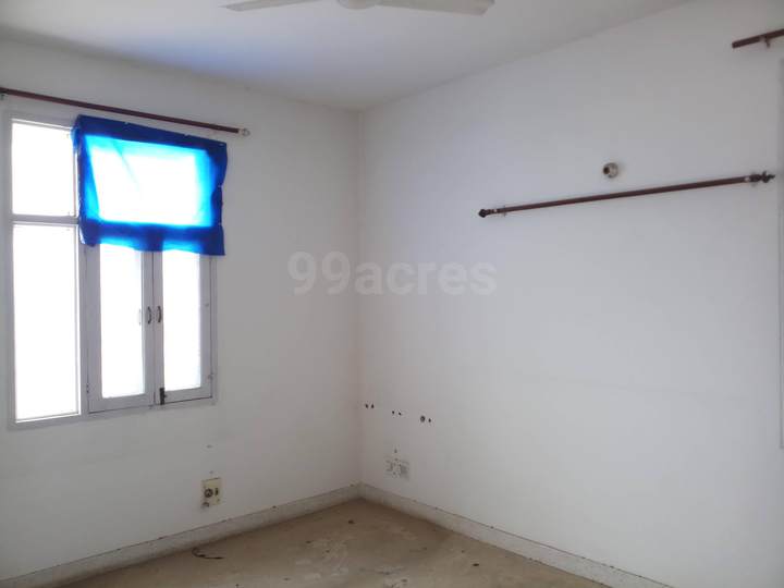 Show flat — Pragati Appartment