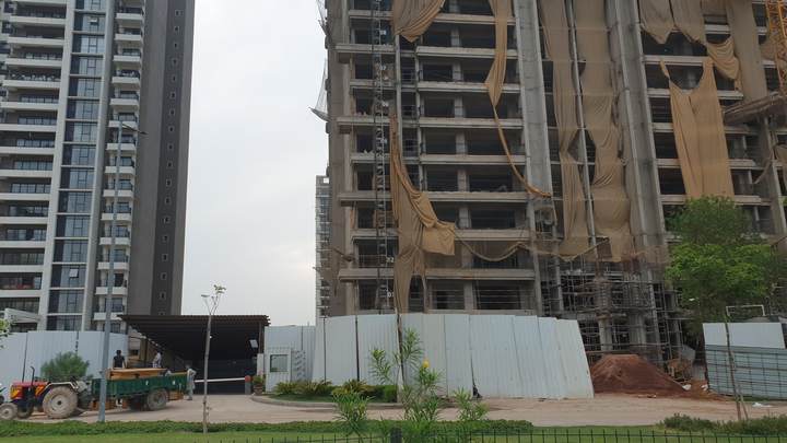 Construction progress — Sobha City