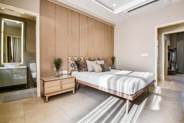 Show flat — SS The Leaf
