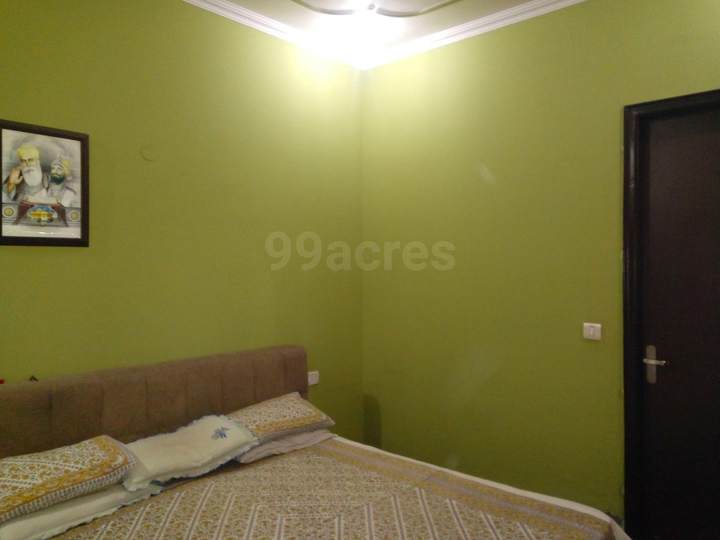 Show flat — Suncity Township