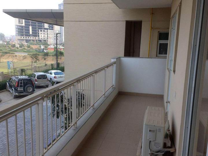 Show flat — The Close North