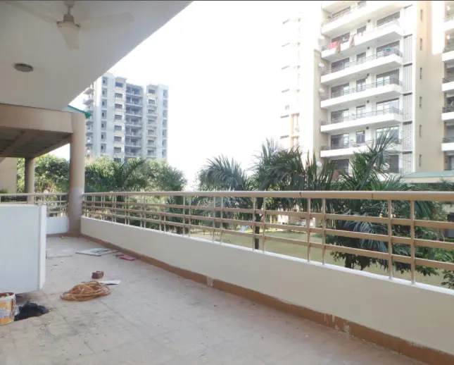 Show flat — The Royal Residency CGHS