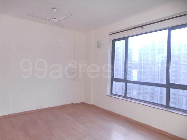 Show flat — Unitech Deerwood Chase