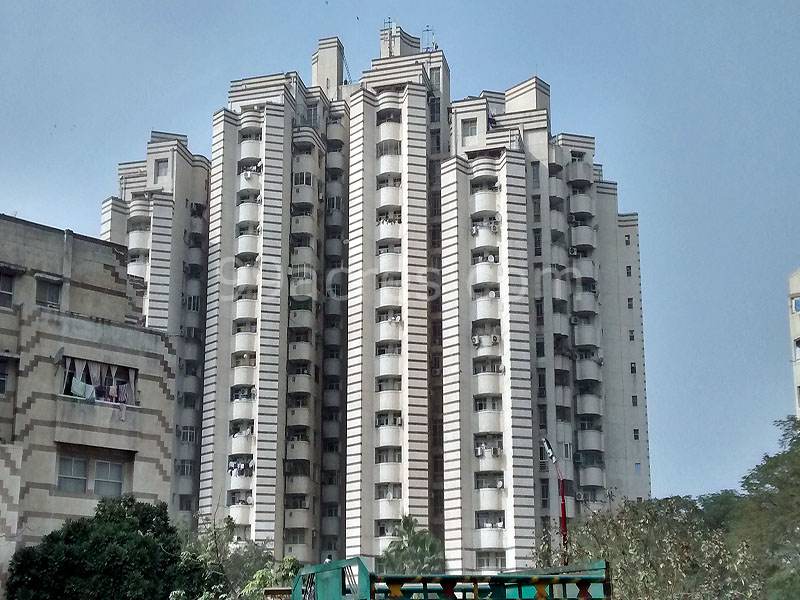 Unitech Rakshak Apartment — elevation