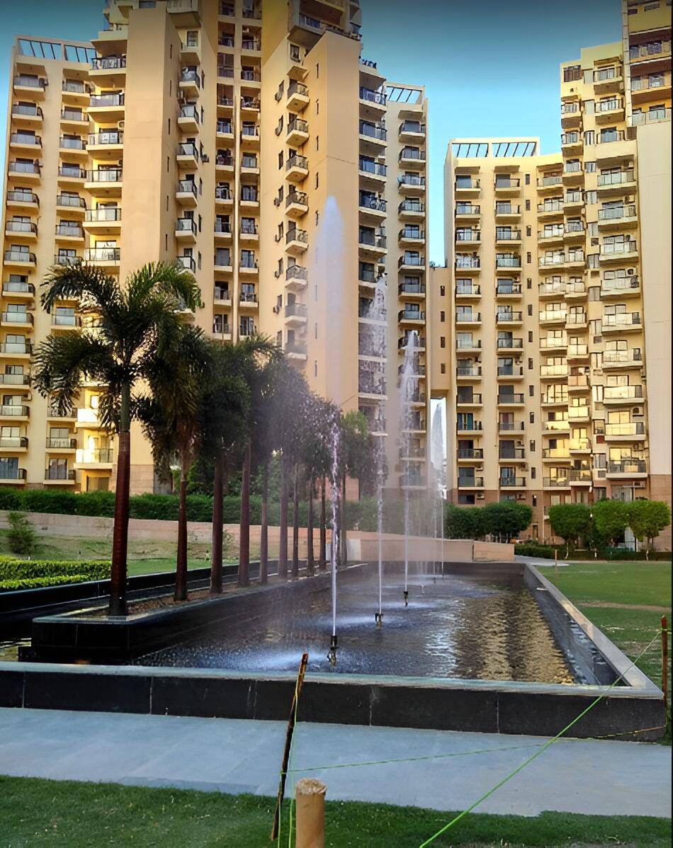 Unitech Uniworld Gardens — elevation
