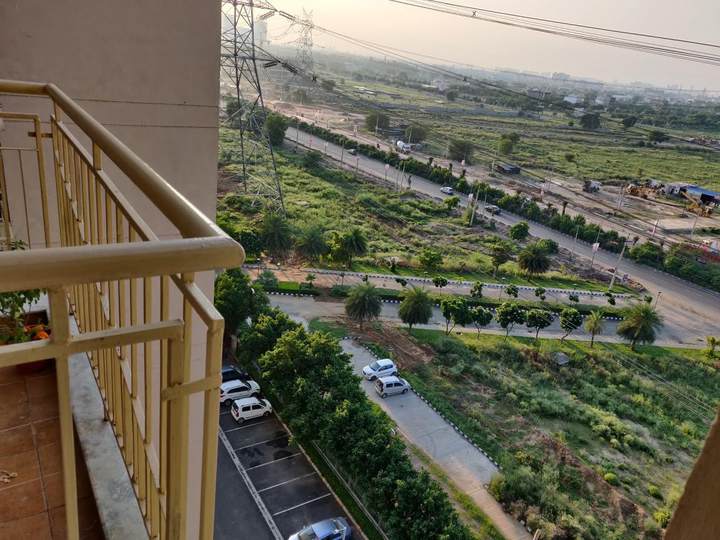 Show flat — Unitech Vistas