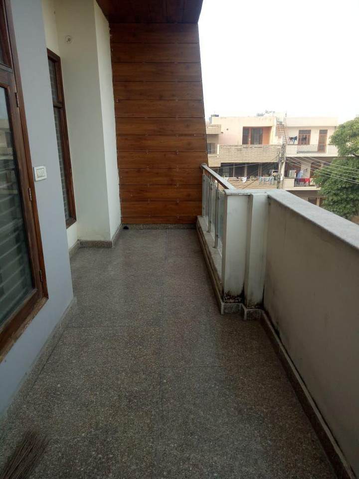 Show flat — Urban Estate Residents Welfare Association
